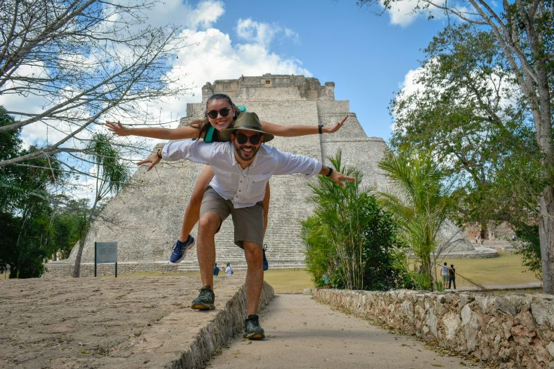 honeymoon_travel agent